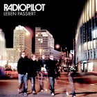 Radiopilot - Leben passiert - Cover