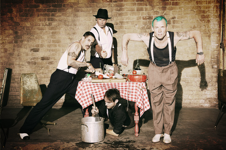 Red Hot Chili Peppers - 2011 - 01