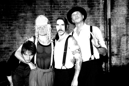 Red Hot Chili Peppers - 2011 - 02
