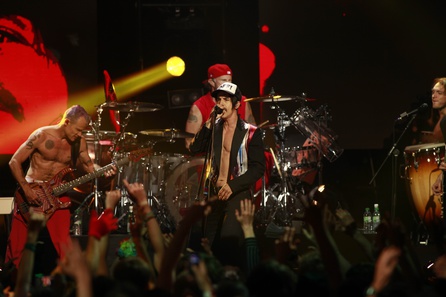 Red Hot Chili Peppers - Live Pix Köln 30.08.2011 - 01