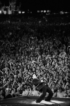 Robbie Williams - Robbie Williams Live At Knebworth 10th Anniversary - 06