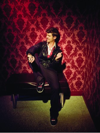 Robin Thicke - Lost Without U - 1