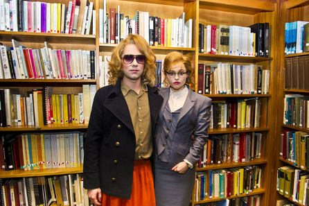 Rufus Wainwright - Out Of The Game - 09