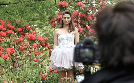 Sara Bareilles - "King Of Anything" behind-the-scenes shot (2010) - 10