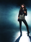 Selena Gomez - Kiss & Tell - 3