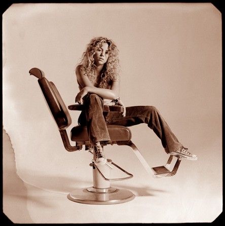 Shakira - Oral Fixation Vol. 2 2005 - 20