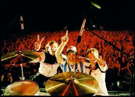 Sportfreunde Stiller - November 2004 Live - 1