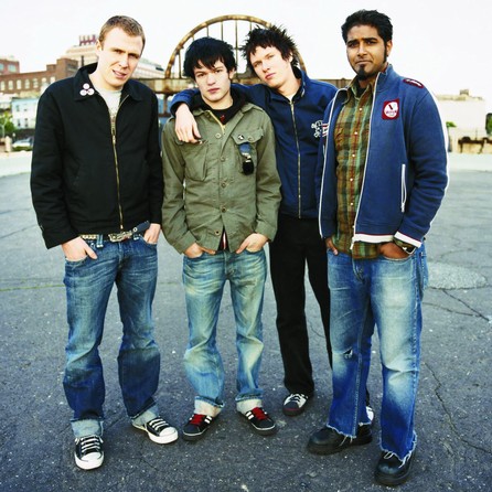 Sum 41 Porträt, Foto aus 2004