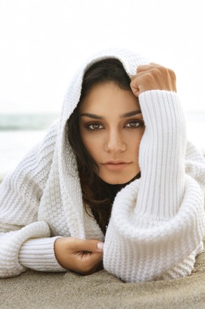 Vanessa Anne Hudgens - August 2006 - 9
