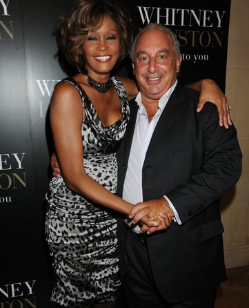 Whitney Houston - I Look to You - 8