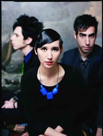 Yeah Yeah Yeahs - Show Your Bones 2006 - 3