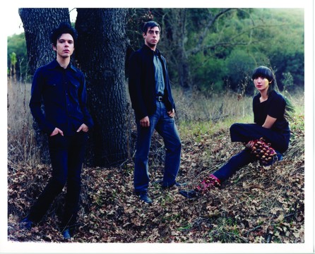 Yeah Yeah Yeahs - Show Your Bones 2006 - 8