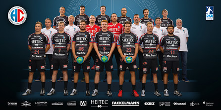 HC Erlangen - Mannschaftsfoto - Saison 2016/2017 - DKB Handball-Bundesliga